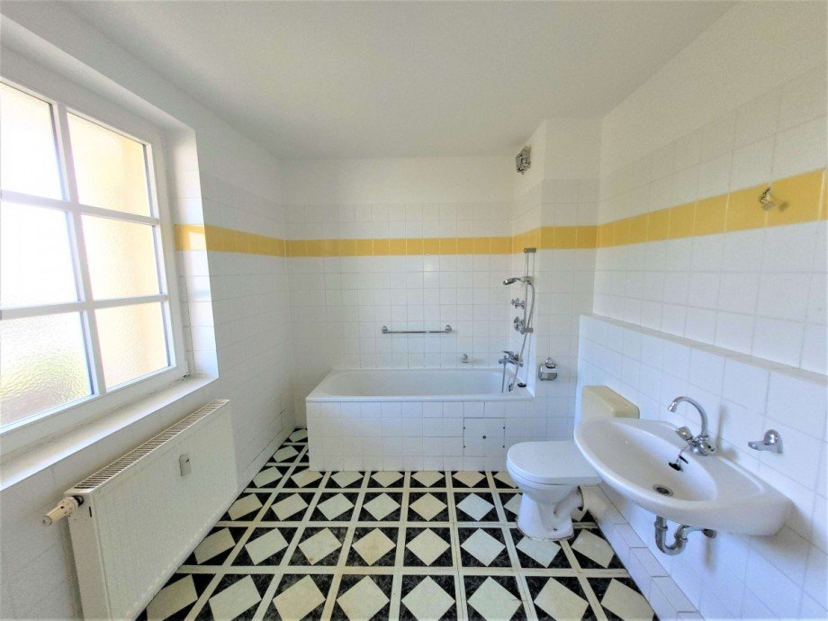 Wannenbad Etagenwohnung Luckenwalde