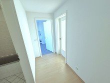 Flur Exklusive Terrassenwohnung im Penthouse-Style  - 2 Terrassen - Bezugsfrei - Lift - TG-Stellpl. -