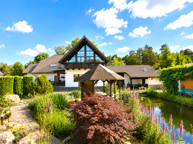 Nordansicht Krausnick-Gro� Wasserburg Einfamilienhaus Stilvolles Architektenhaus in naturvoller Umgebung - Einliegerwohnung - Innenpool - Keller -