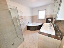 Dusch-Wannenbad PROVISIONSFREI | Zernsdorf | Bezugsfrei | Attraktiver Bungalow inkl. Uferparzelle und Baupotential in Seen�he