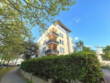 Hausansicht Exklusive Terrassenwohnung im Penthouse-Style  - 2 Terrassen - Bezugsfrei - Lift - TG-Stellpl. -
