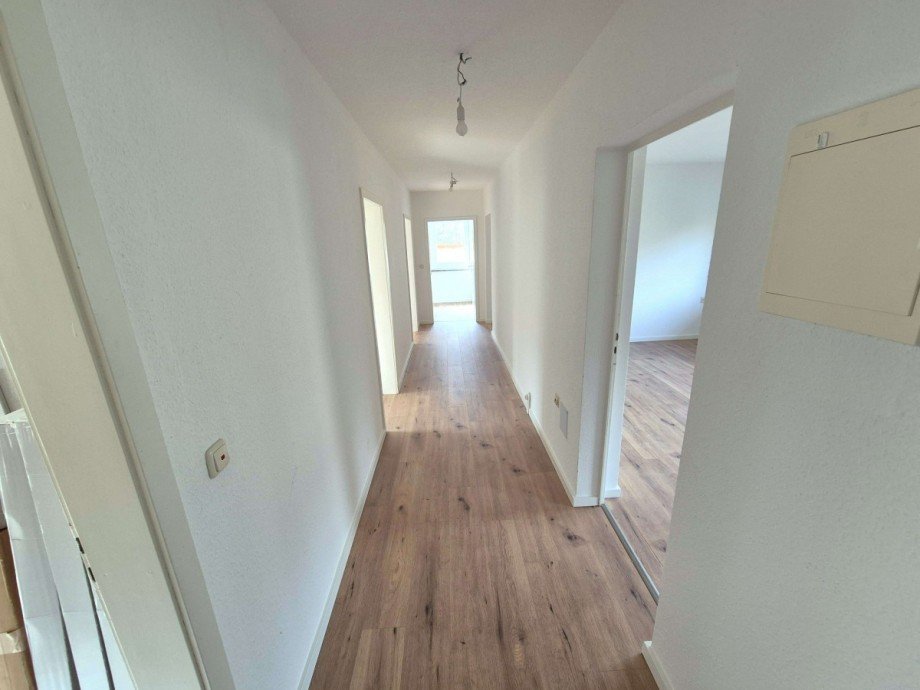 Zentraler Flur Erdgeschosswohnung Strausberg