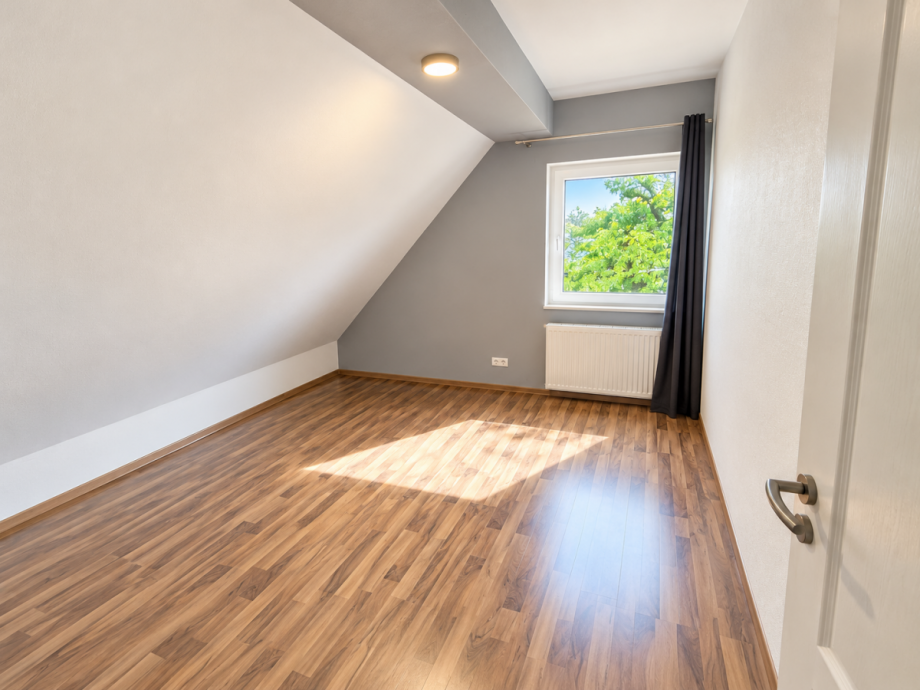 Zimmer III OG Einfamilienhaus Berlin