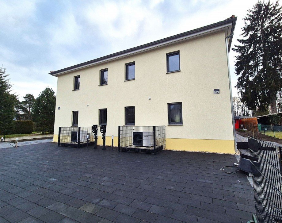 Hausansicht Doppelhaush�lfte Zossen OT W�nsdorf