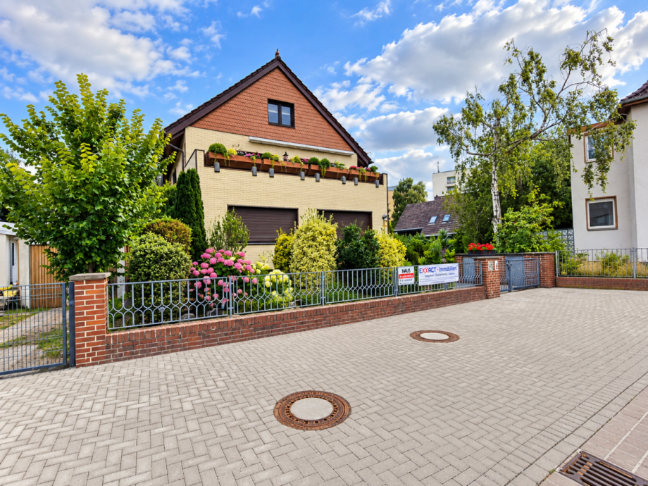 Hausansicht Zweifamilienhaus Berlin