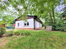Hausansicht PROVISIONSFREI | Zernsdorf | Bezugsfrei | Attraktiver Bungalow inkl. Uferparzelle und Baupotential in Seen�he