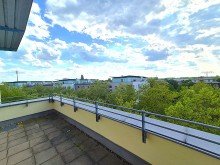 Ausblick - Terrasse I Exklusive Terrassenwohnung im Penthouse-Style  - 2 Terrassen - Bezugsfrei - Lift - TG-Stellpl. -