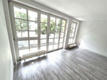 Wohnzimmer *WBS* Sonnige 2 - Zimmerwohnung in zentraler Lage - Balkon - Wannenbad -