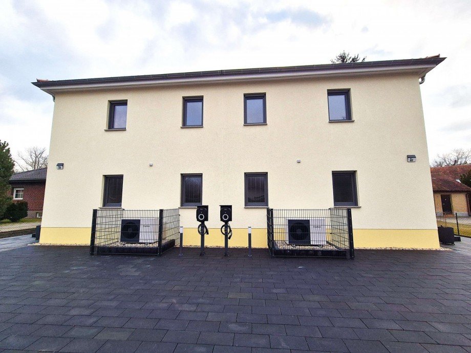 Hausansicht Doppelhaush�lfte Zossen OT W�nsdorf