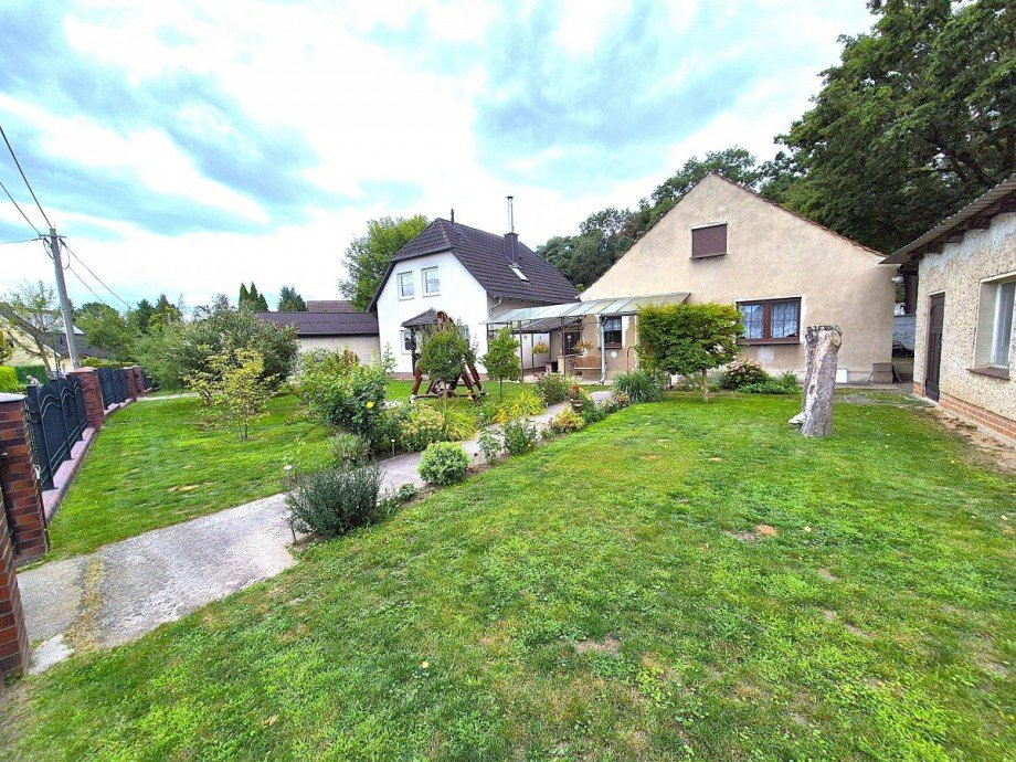 Grundst�ck-Vorgarten Einfamilienhaus Wildau