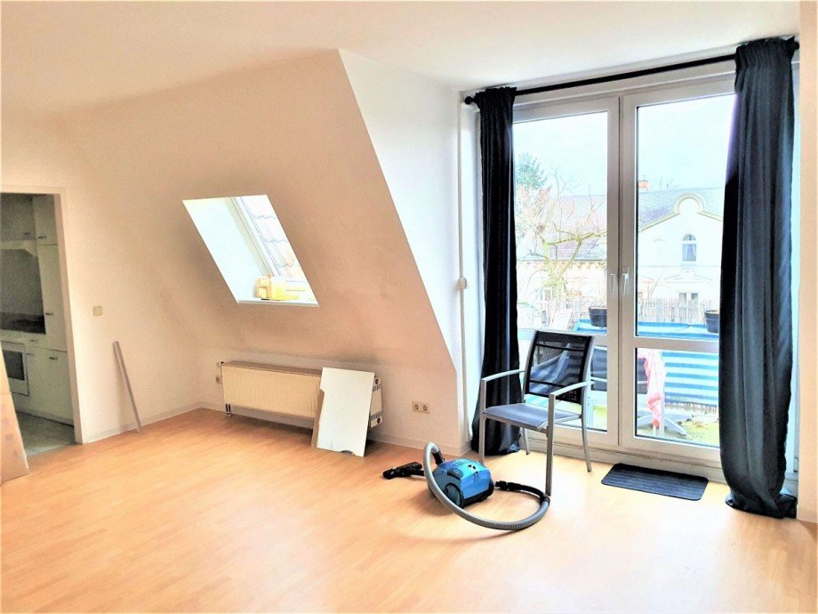 Wohn-Schlafzimmer Dachgeschosswohnung K�nigs Wusterhausen
