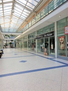Fontane-Center 68 m�  B�ro - Praxis - Fl�che in bester Centerlage