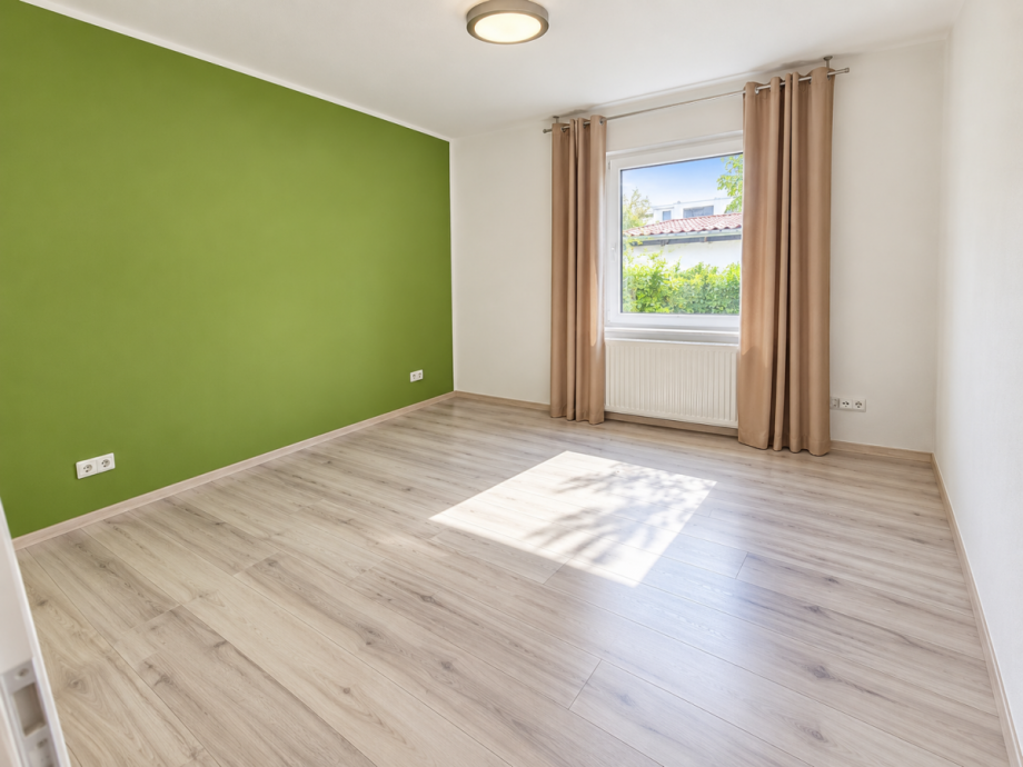 Zimmer III EG Einfamilienhaus Berlin