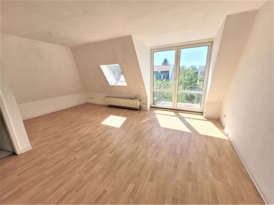 Wohn-Schlafzimmer Dachgeschosswohnung K�nigs Wusterhausen