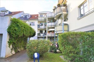Hauptbild Erkner | Moderne 3-Zimmerwohnung | Bezugsfrei | Südbalkon | Wannenbad | Pkw-Stellplatz |