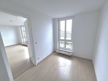 Schlafzimmer Exklusive Terrassenwohnung im Penthouse-Style  - 2 Terrassen - Bezugsfrei - Lift - TG-Stellpl. -