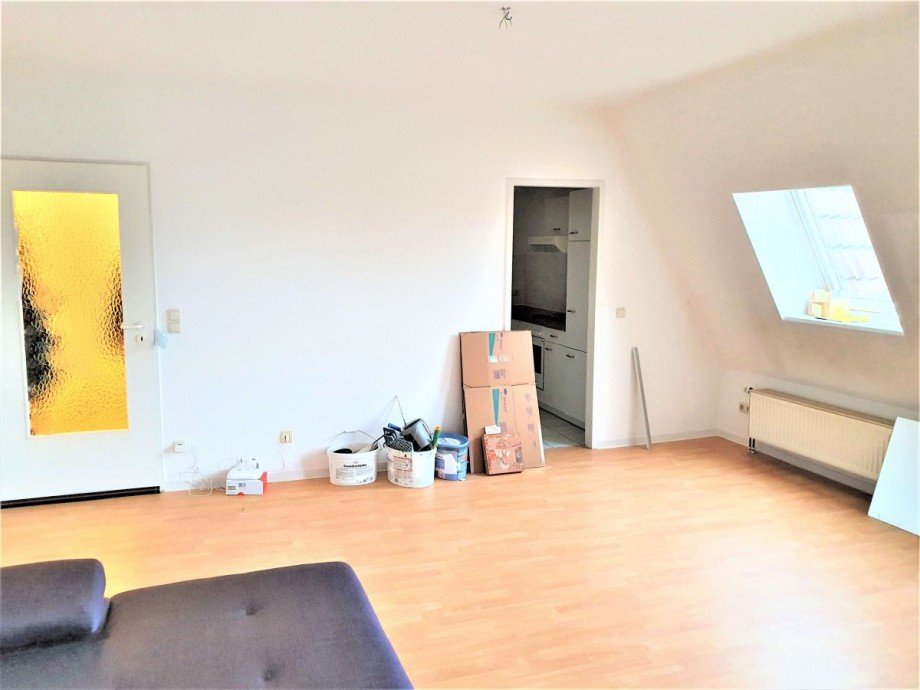 Wohn-Schlafzimmer Dachgeschosswohnung K�nigs Wusterhausen