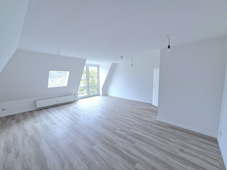 Zimmer II Dachgeschosswohnung K�nigs Wusterhausen