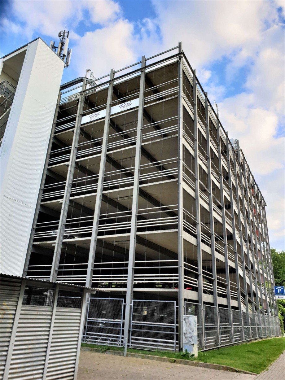 Parkhaus mit 275 Stellpl�tzen B�rofl�che K�nigs Wusterhausen